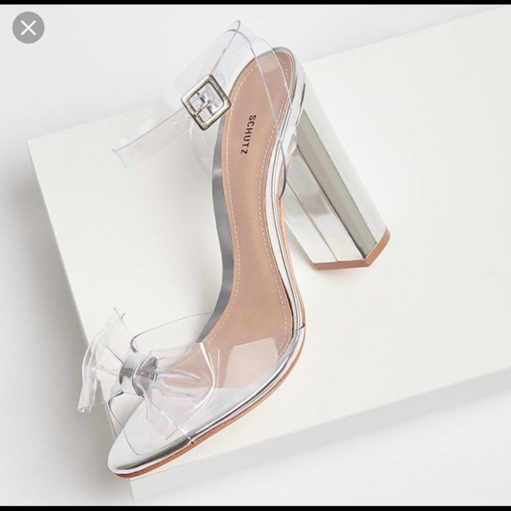 SCHUTZ BRIANNE Sandal w/ bow detail